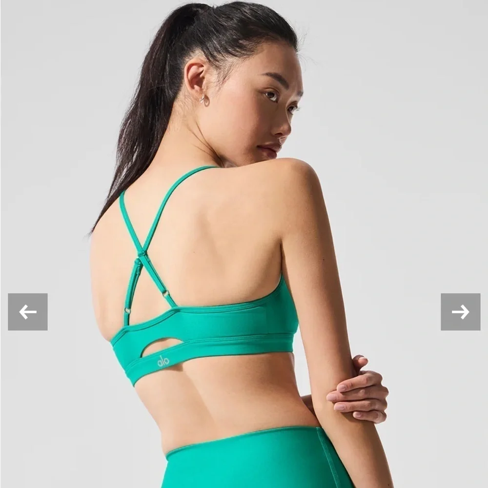 ALO Yoga Airlift Intrigue Bra XS Limited: Spruce Green NWT